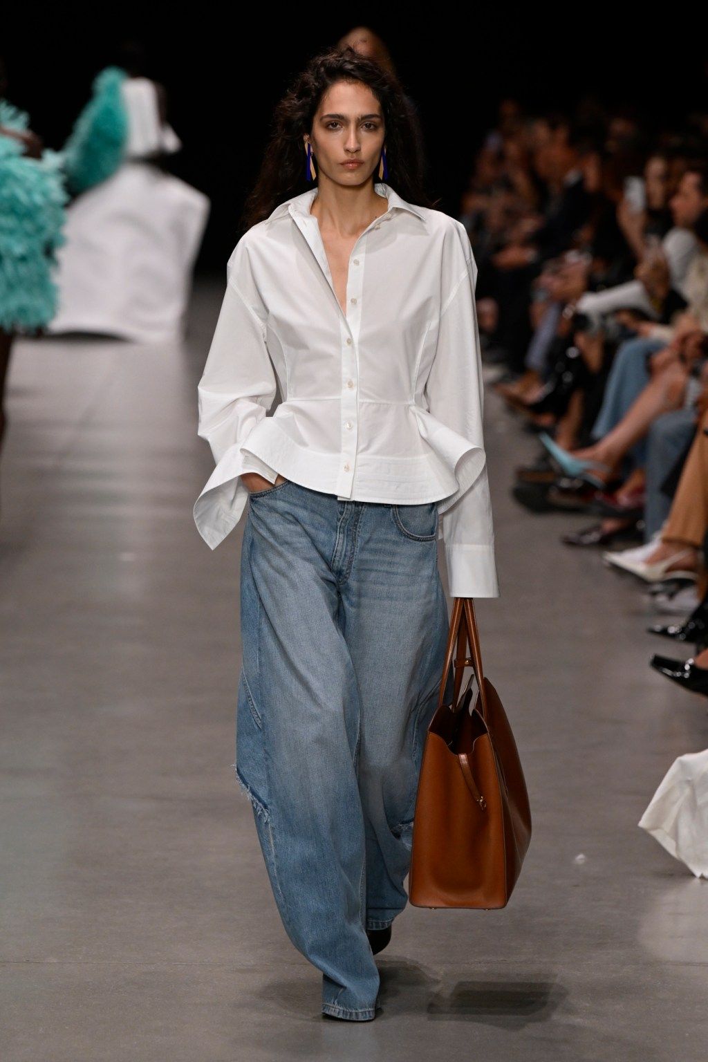 How To Build The Perfect Capsule Wardrobe