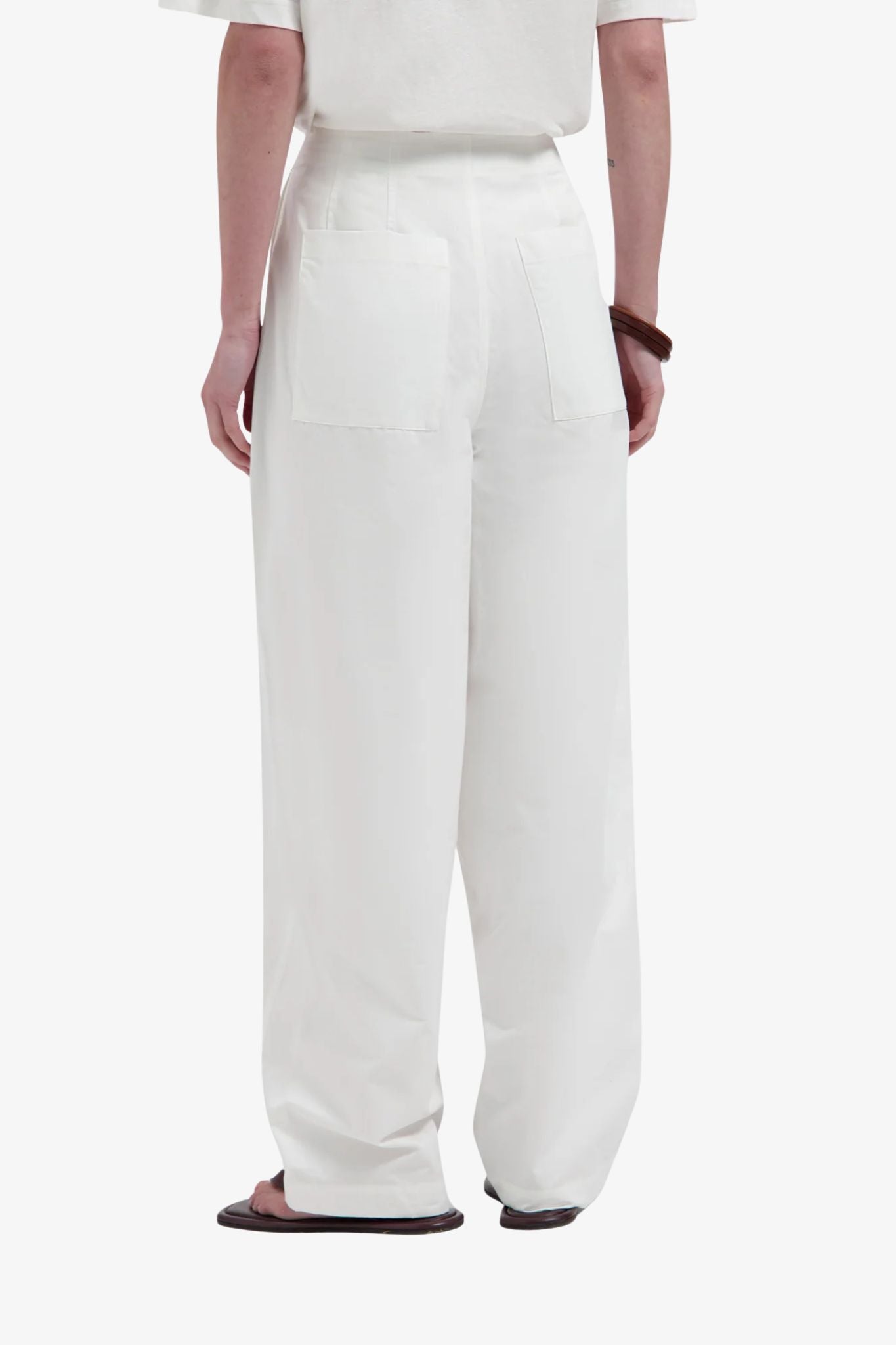 Barrel leg pants