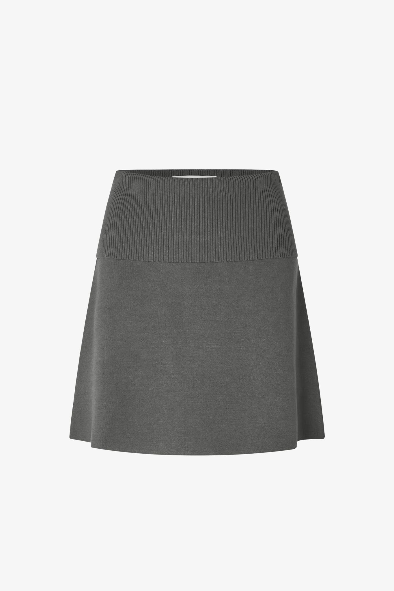 Saanne skirt