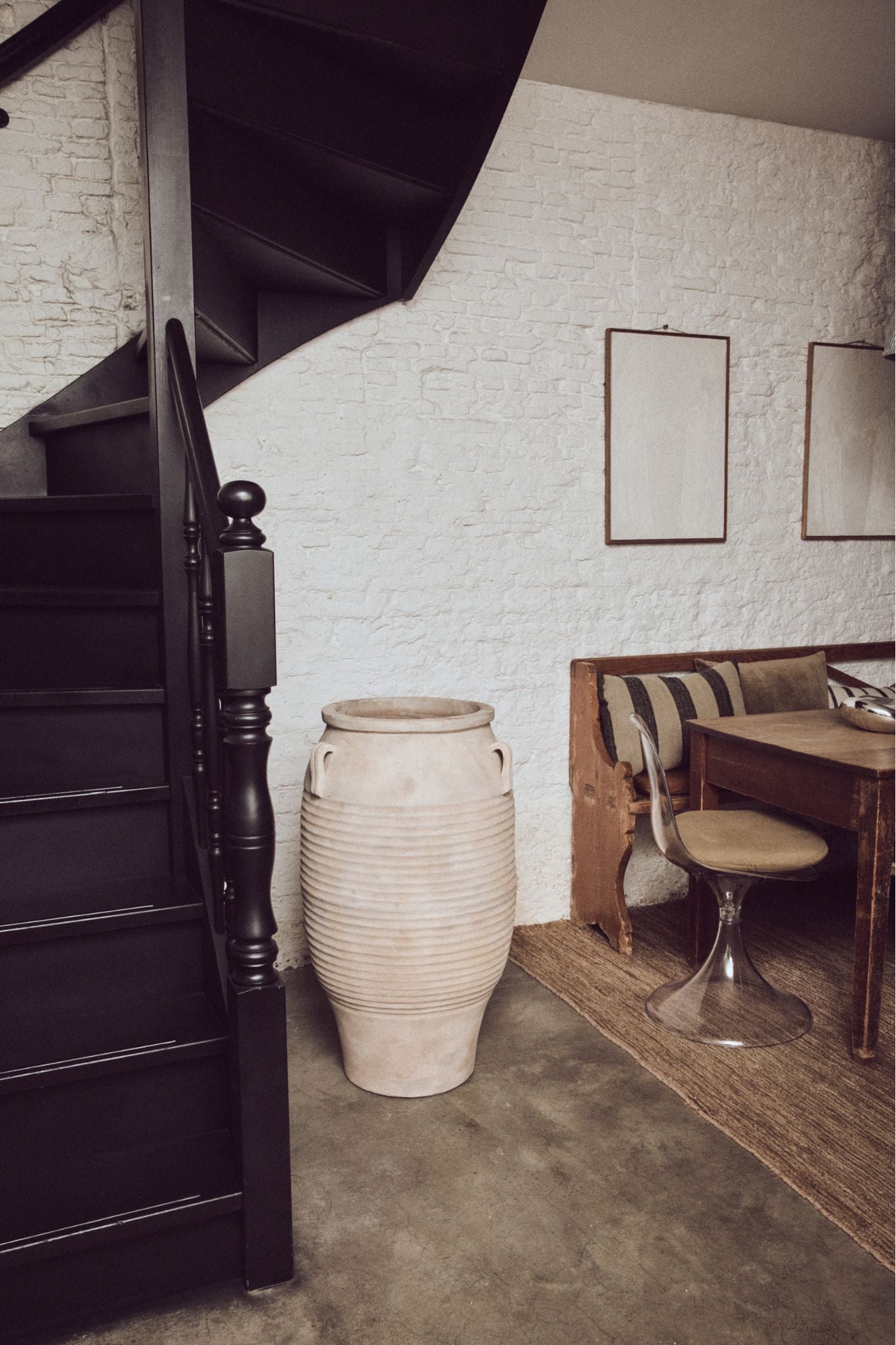 Sirocco terracotta floor vase