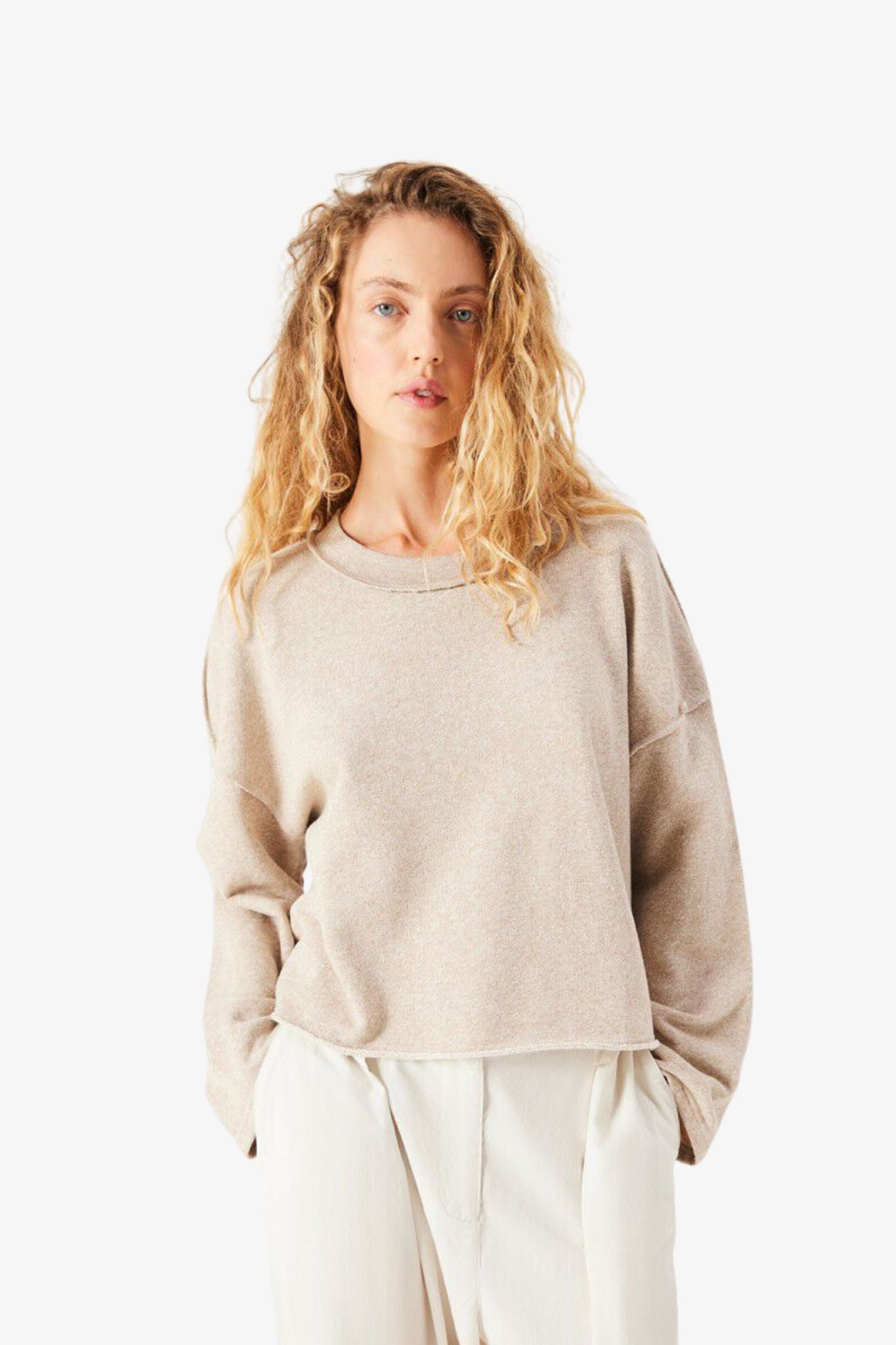 AV | Dantown sweater