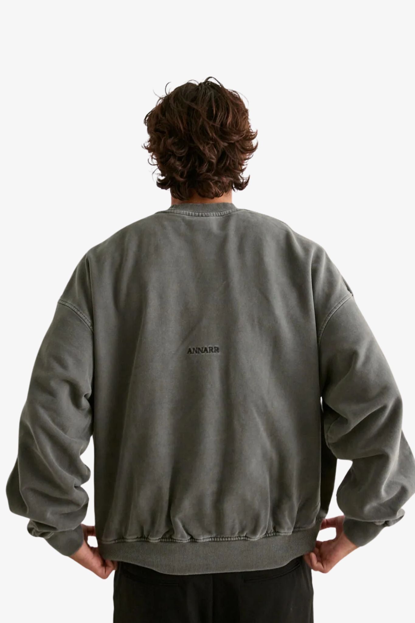 Annarr | Anrhackett raglan crew neck sweat