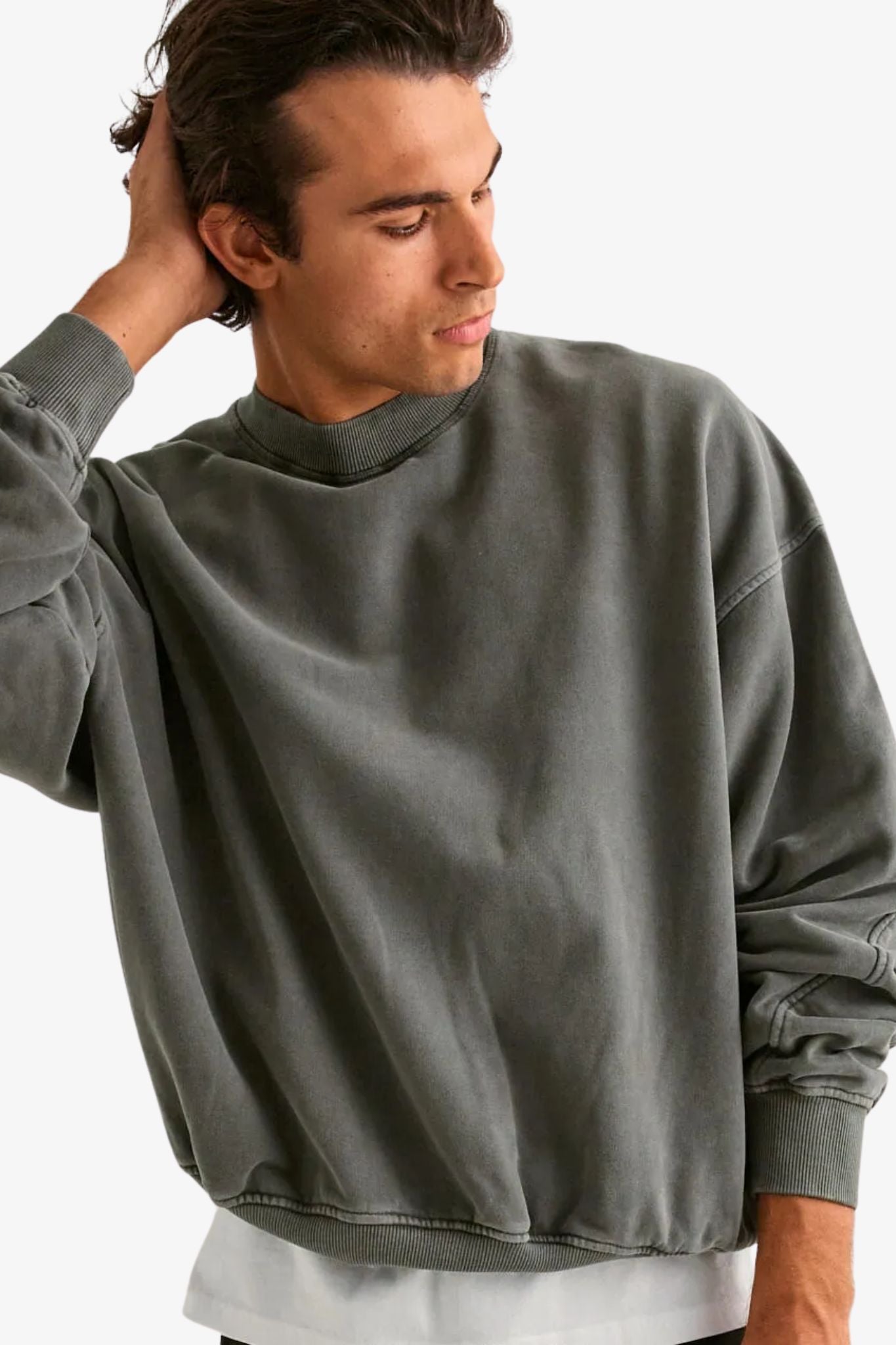 Annarr | Anrhackett raglan crew neck sweat