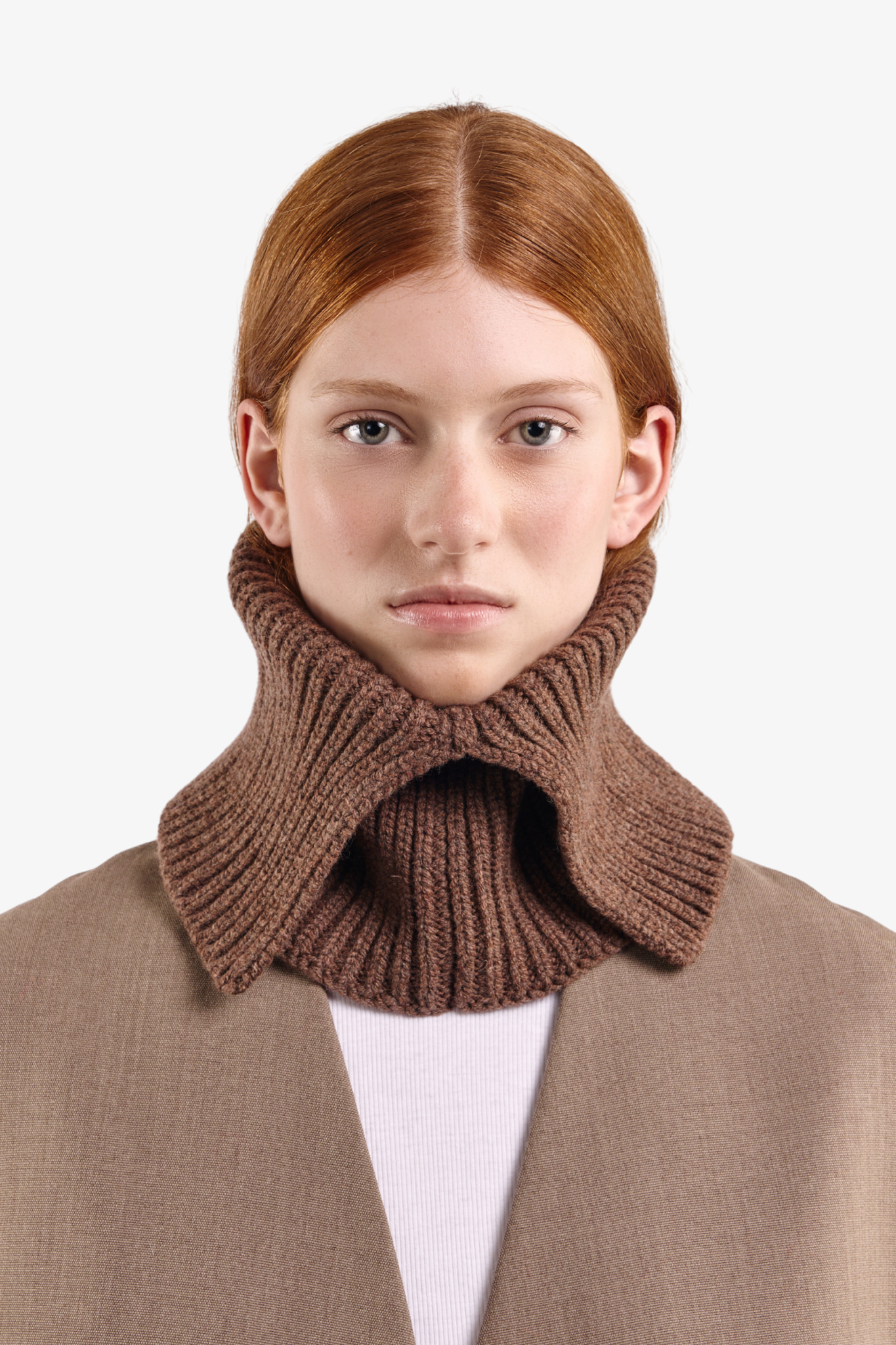 Cloimh_Wool_folded_neck_warmer2.png