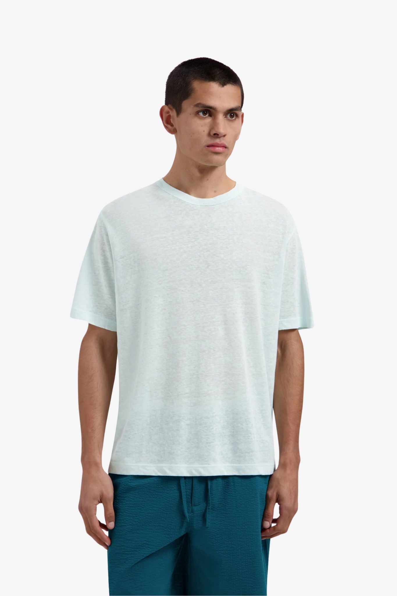 Essential_Cotton_Linen_Tee_Olaf.jpg