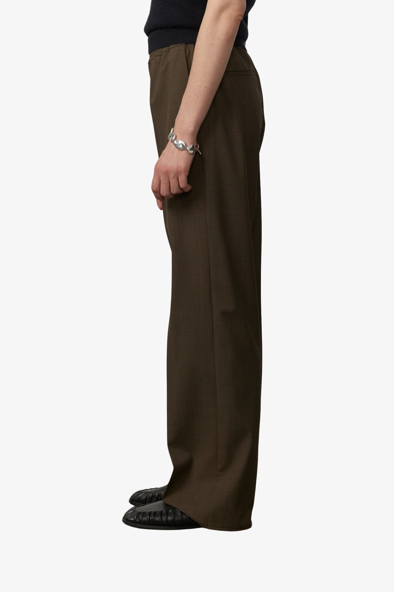 Herskind_Pinkymidwaistpants2_5599ccfa-5f9f-42db-ae12-3a4502565e0a.jpg