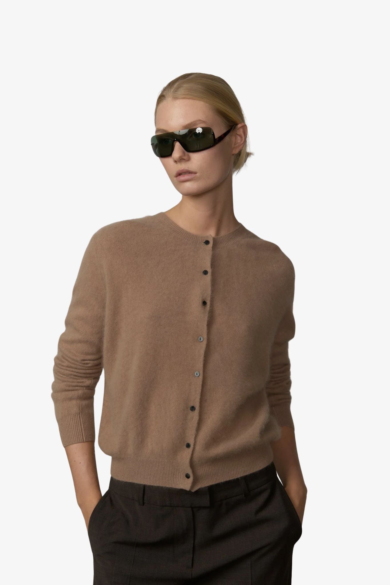 Herskind_RoselleknitCardigan_68b15561-3800-4fe0-b2d3-a11e7628ac41.jpg