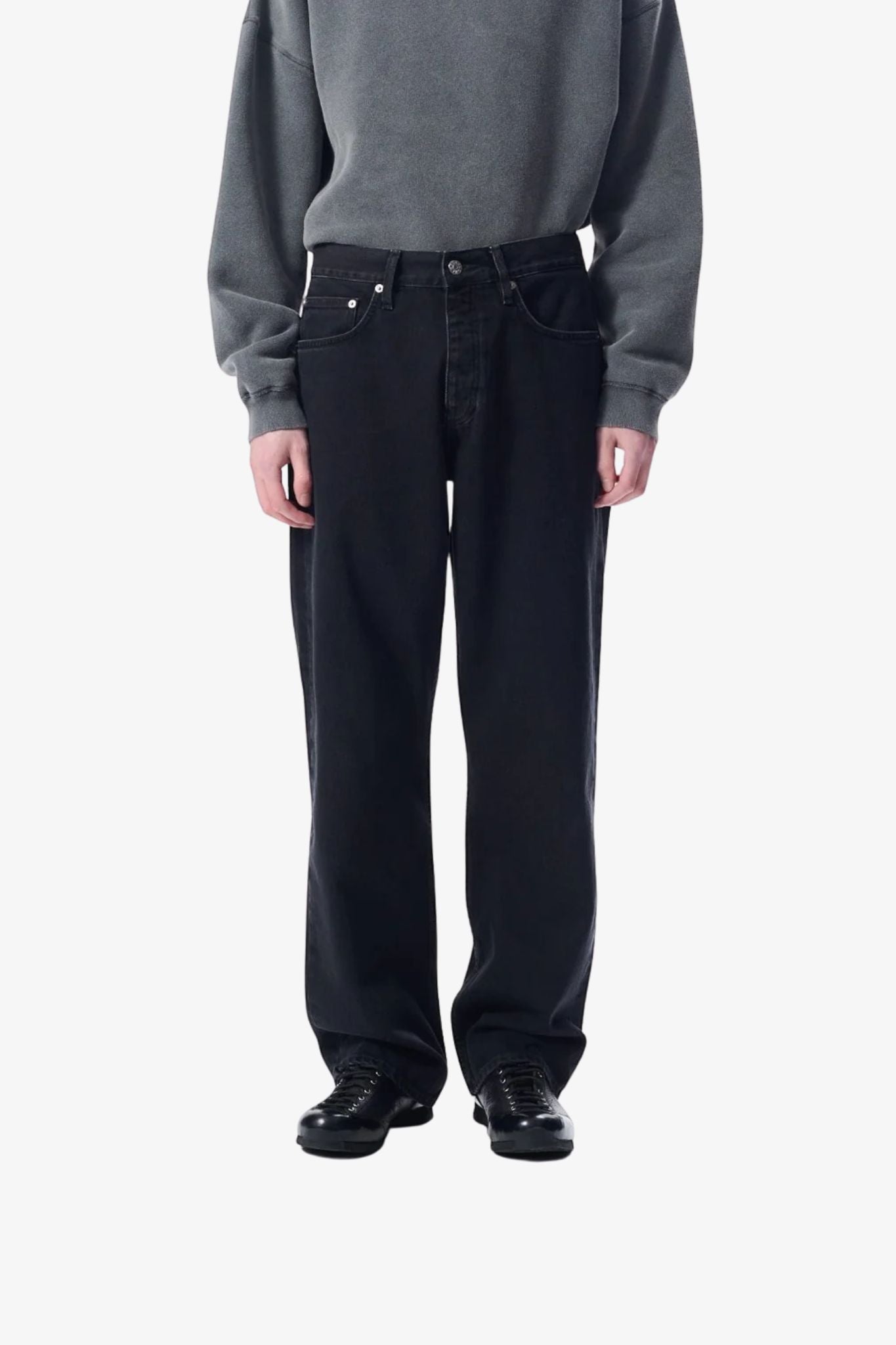 Loose denim
