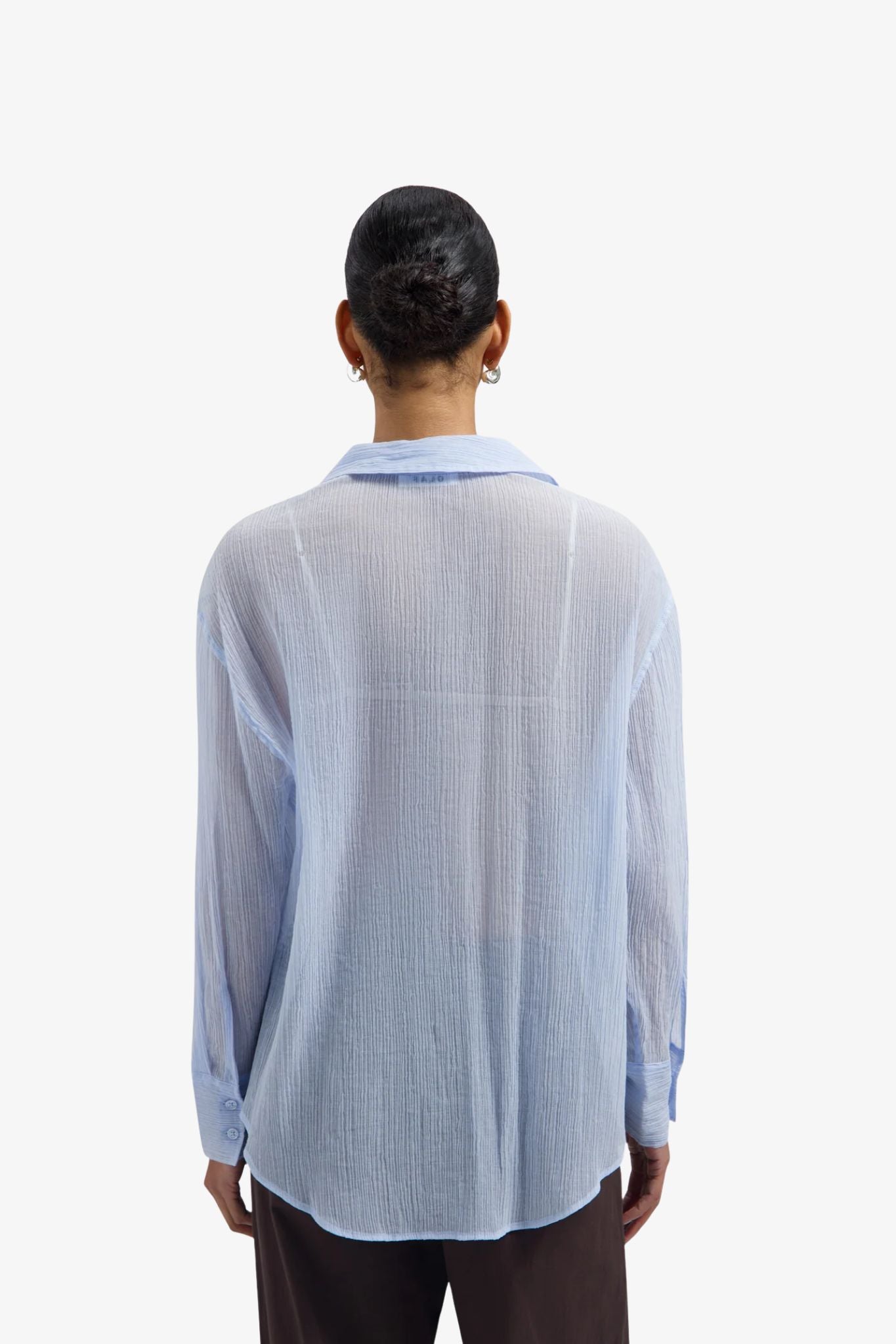 Olaf_Texturedoversizedshirt2.jpg
