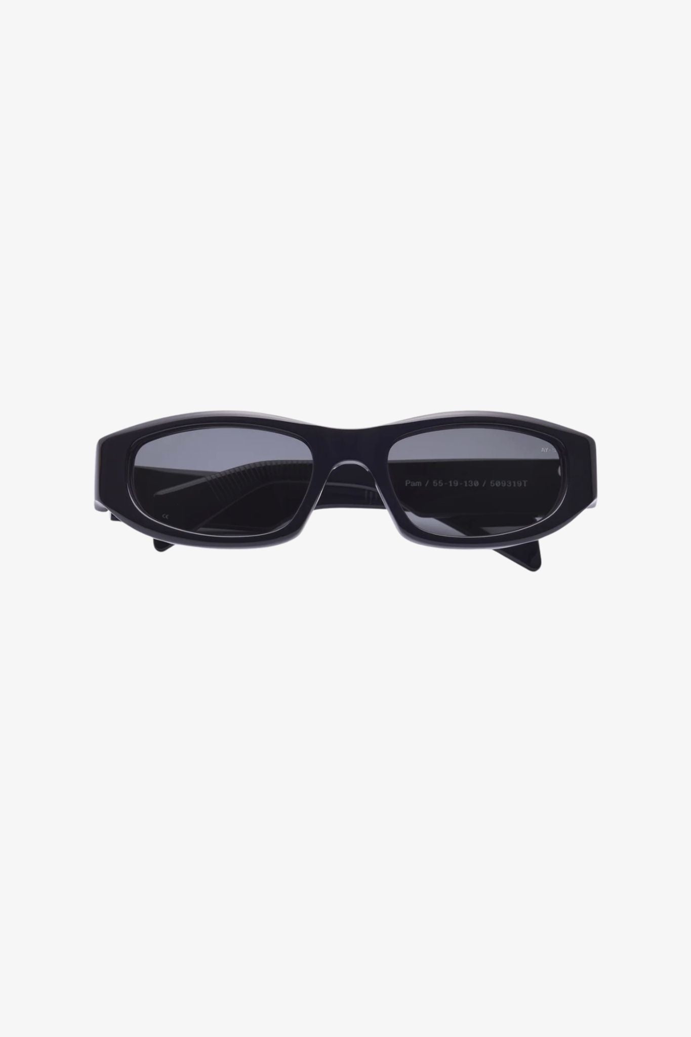 Pam_Sunglasses_Ay_Studios.jpg