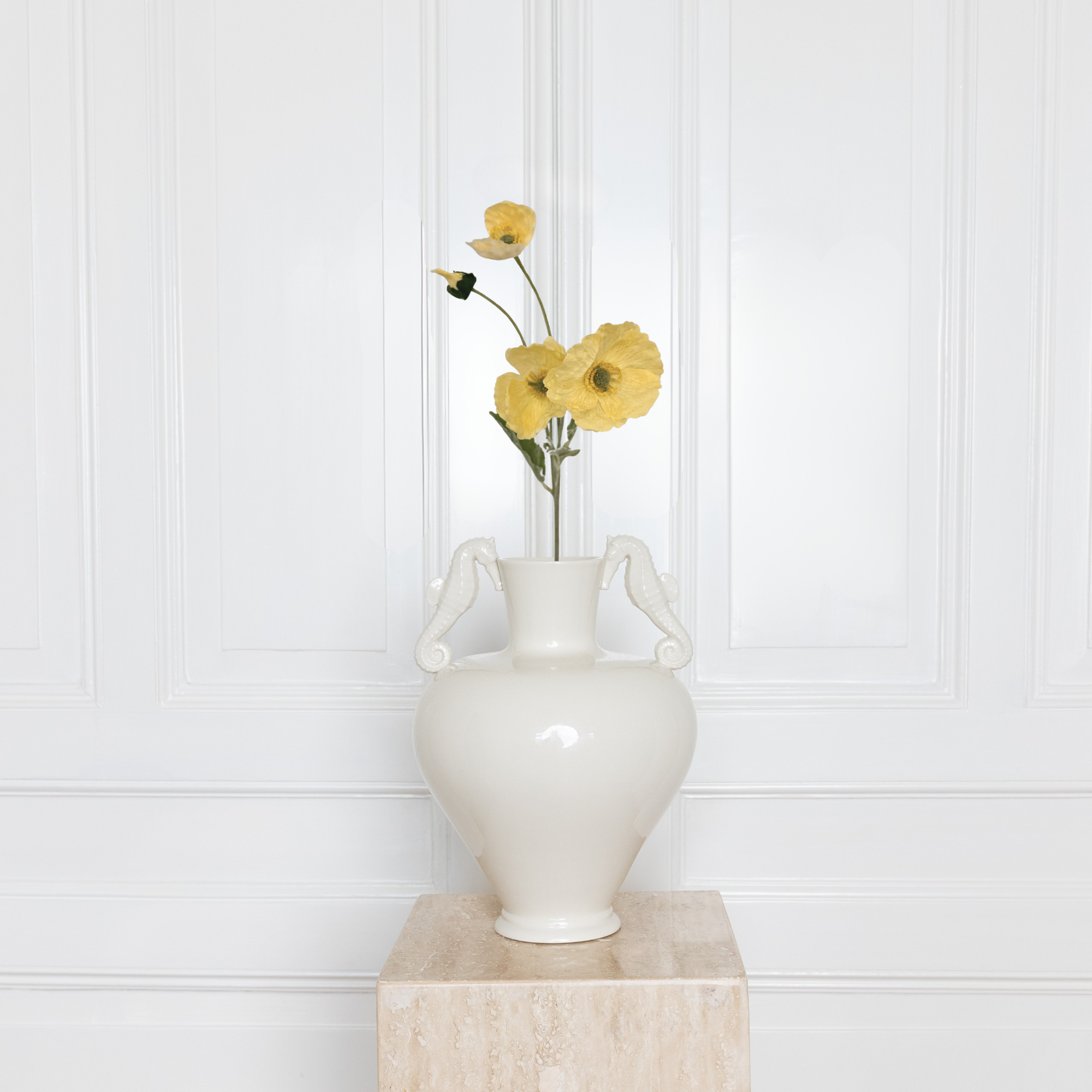 PoppyFlowerButterYellowAV_POP_BYE_123.png